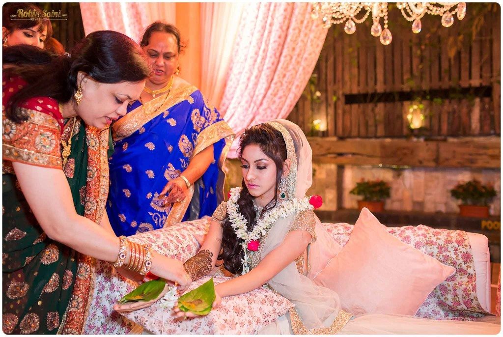 Muslim-bride-Nikkah-pictures-ceremonies-Islamic-weddings080