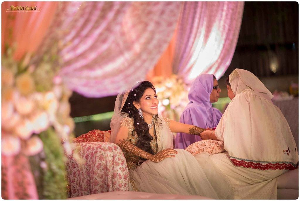 Muslim-bride-Nikkah-pictures-ceremonies-Islamic-weddings081