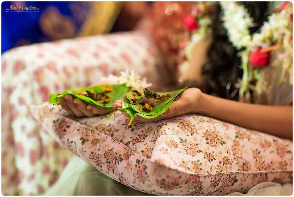 Muslim-bride-Nikkah-pictures-ceremonies-Islamic-weddings082