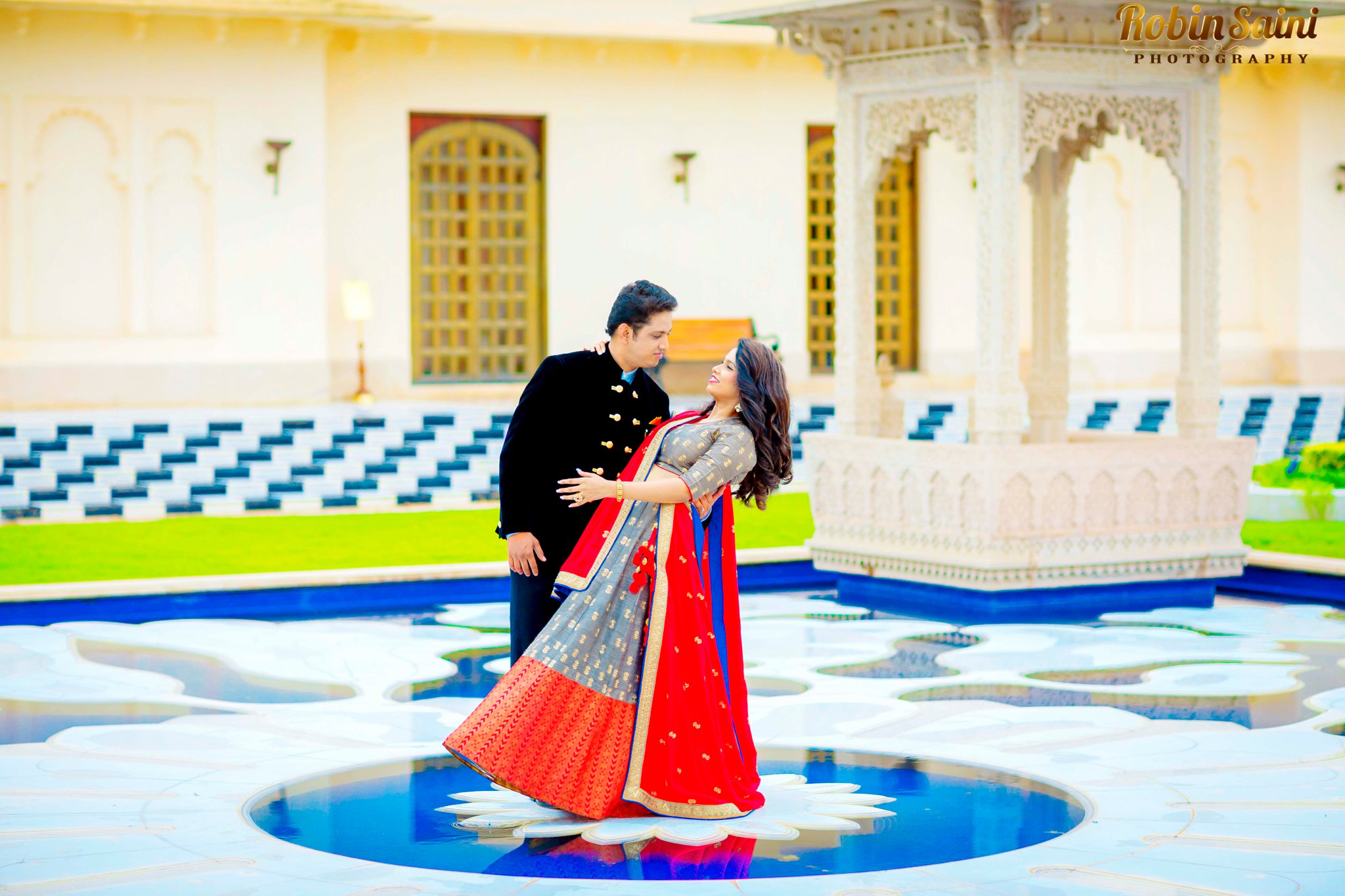 pre-wedding-pictures-at-the-oberoi-udaivilas-035