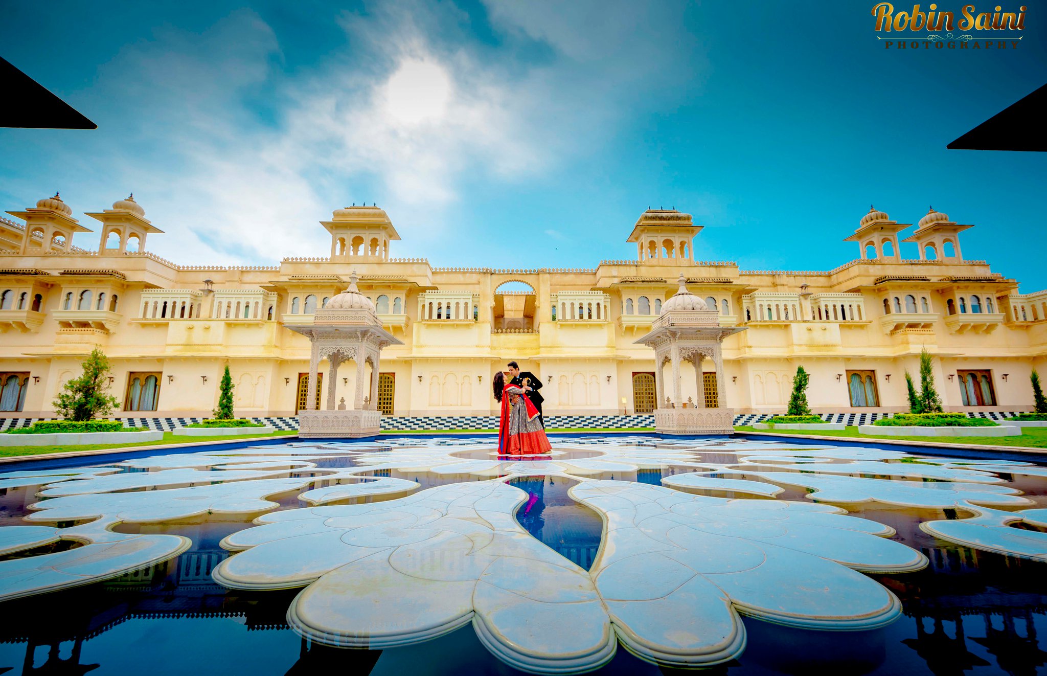pre-wedding-pictures-at-the-oberoi-udaivilas-036