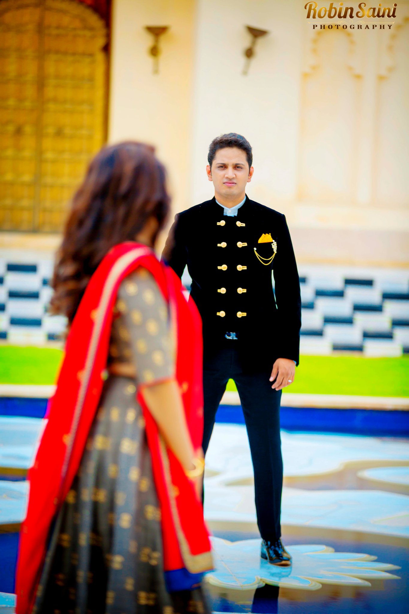 pre-wedding-pictures-at-the-oberoi-udaivilas-038