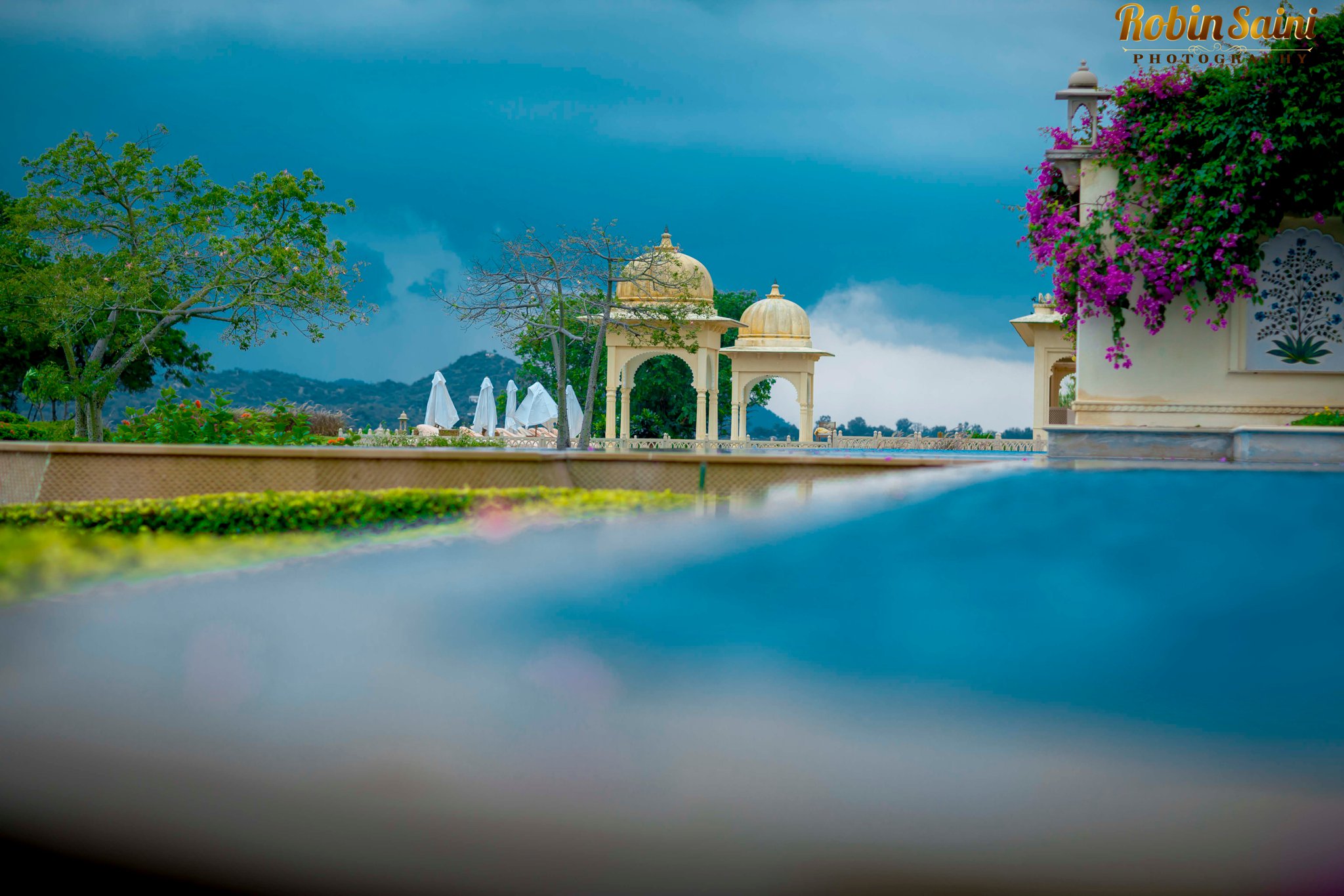 pre-wedding-pictures-at-the-oberoi-udaivilas-048